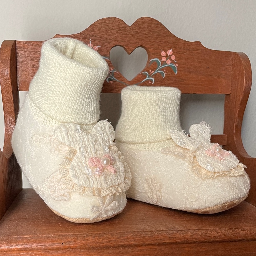 Adorable Cream Baby Slippers with Lace